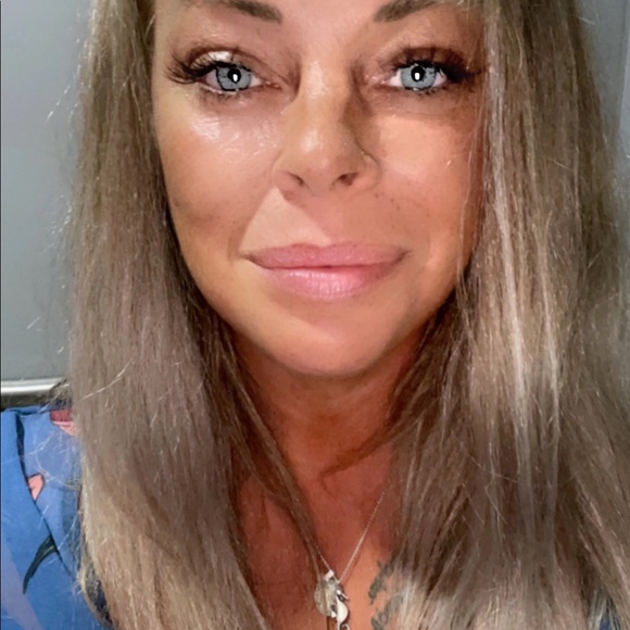 Meet your Posher, Jesteen - Picture 3 of 4